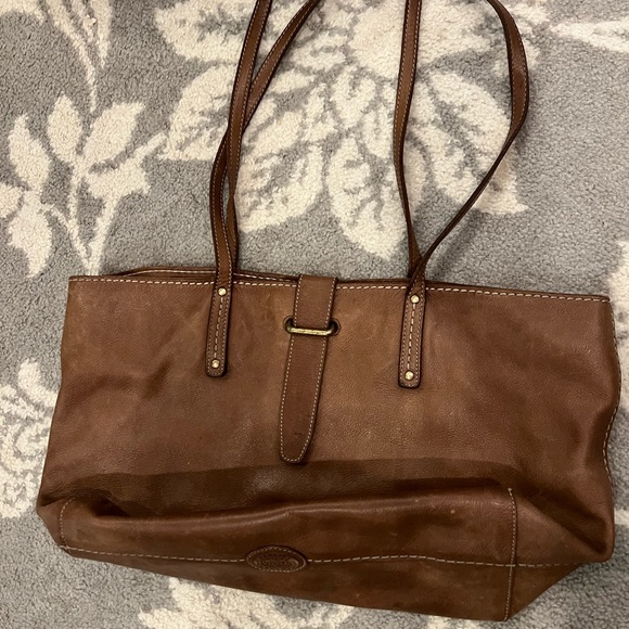 Roots tribe leather tote bag. - Picture 2 of 7